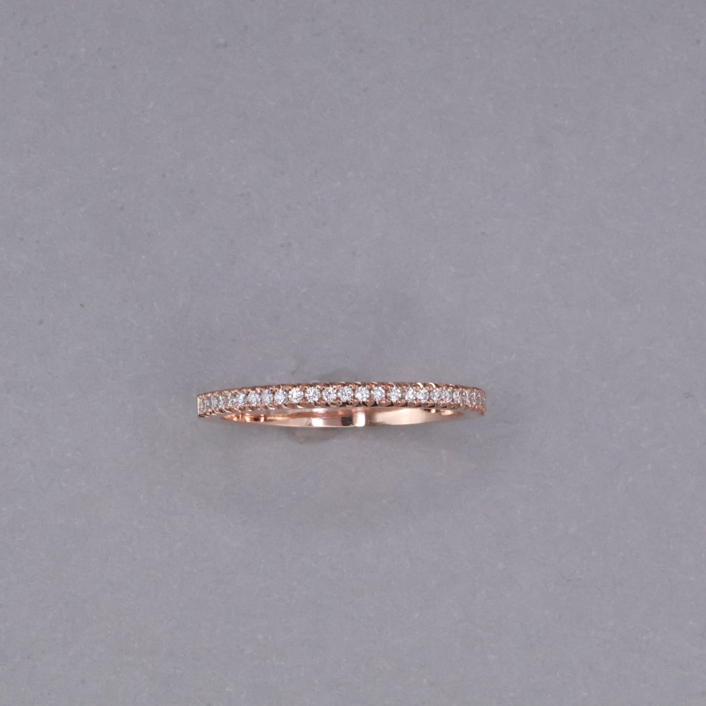 French Set Band in Rose Gold