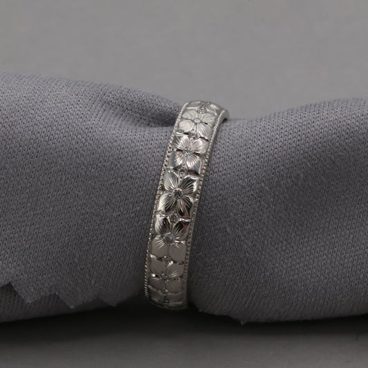 Dahlia Band in Platinum