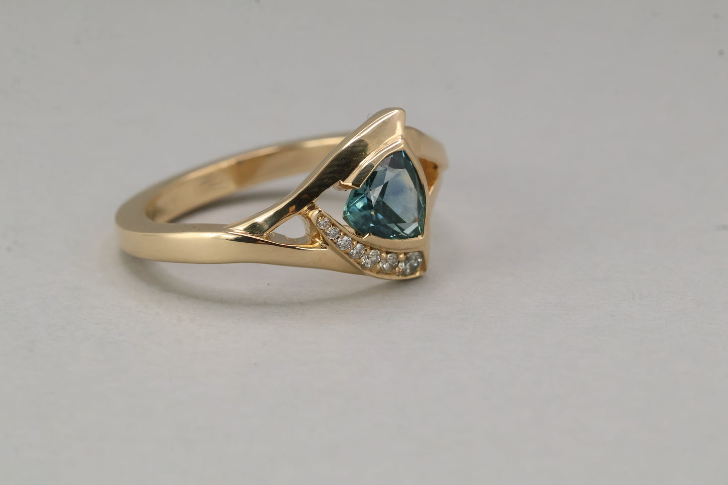 Lyra Ring