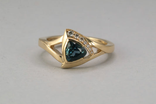 Lyra Ring