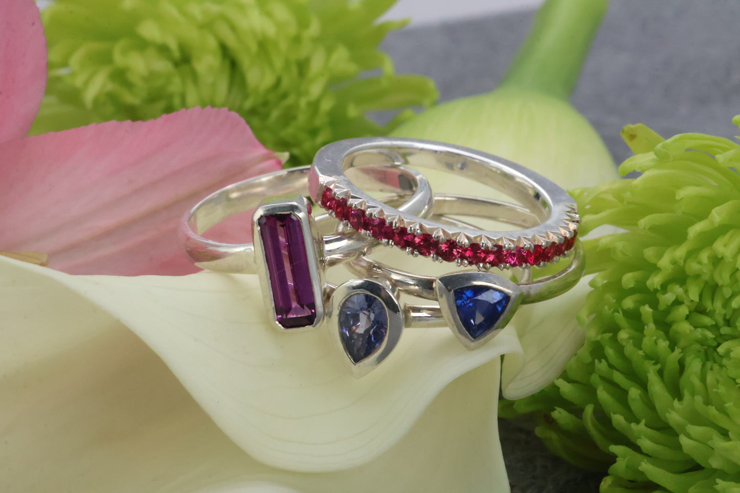 Sapphire Bezel Stacker (Trillion)